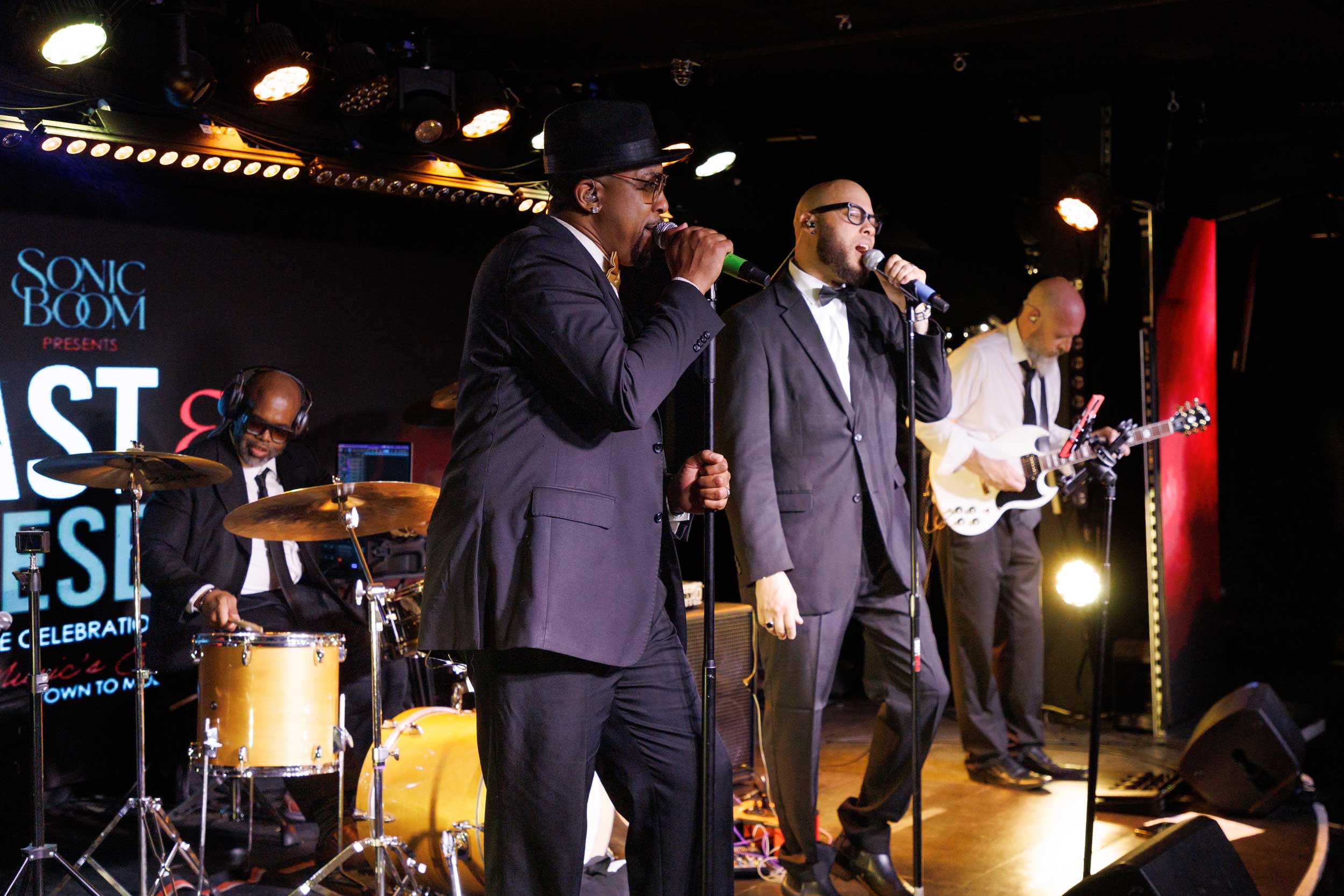 Sonic Boom performing live